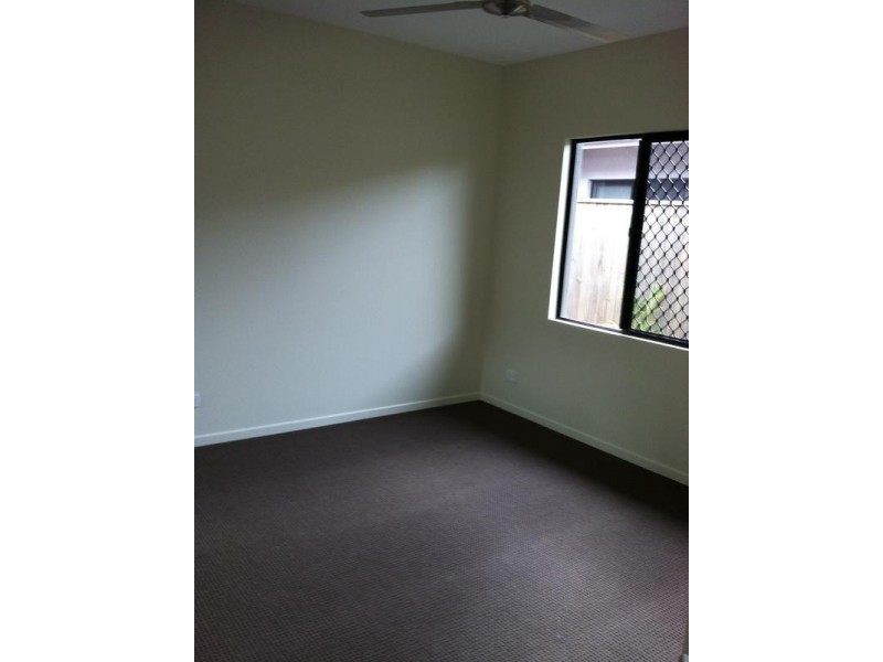 43 Aurelia Road, Palm Cove QLD 4879