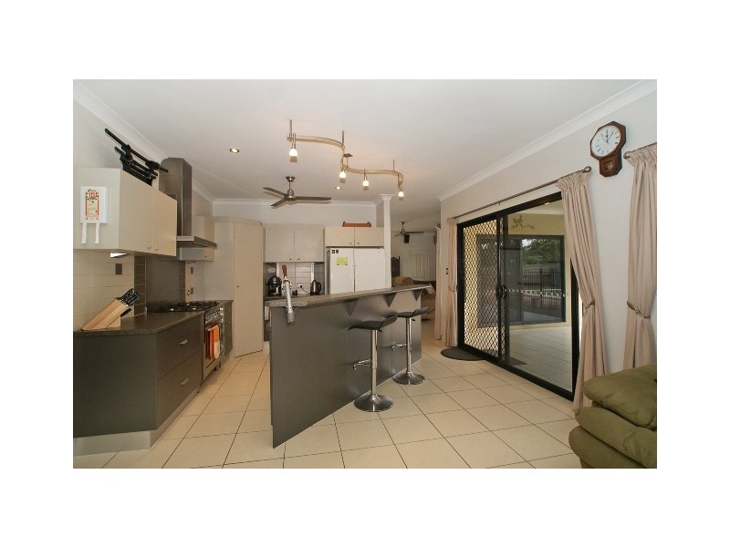 10 Bullrush Tce, Kewarra Beach QLD 4879