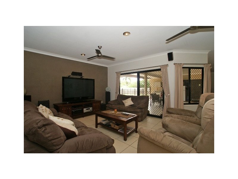 10 Bullrush Tce, Kewarra Beach QLD 4879