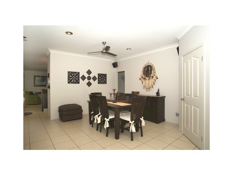 10 Bullrush Tce, Kewarra Beach QLD 4879