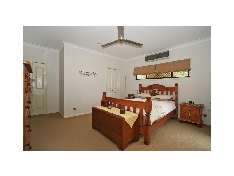 10 Bullrush Tce, Kewarra Beach QLD 4879