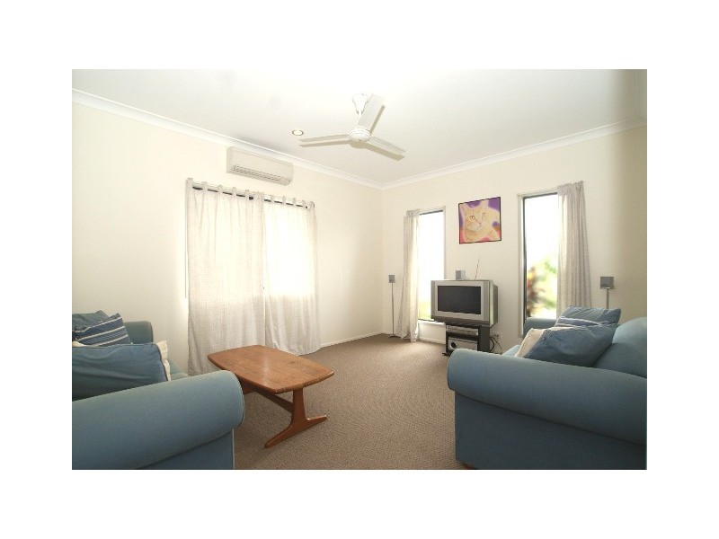 19 Moojeeba Way, Trinity Park QLD 4879