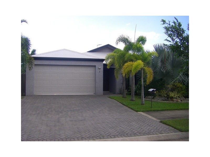 3 Chystanthus Street, Trinity Park QLD 4879