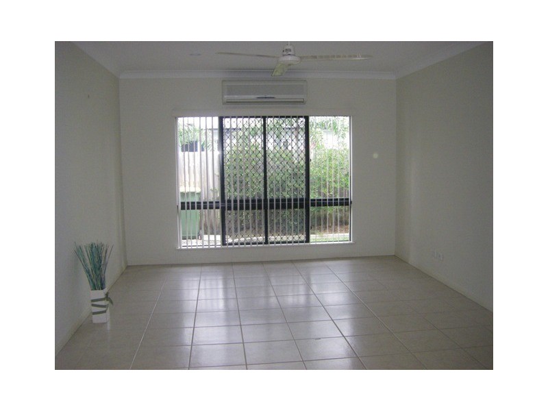 3 Chystanthus Street, Trinity Park QLD 4879