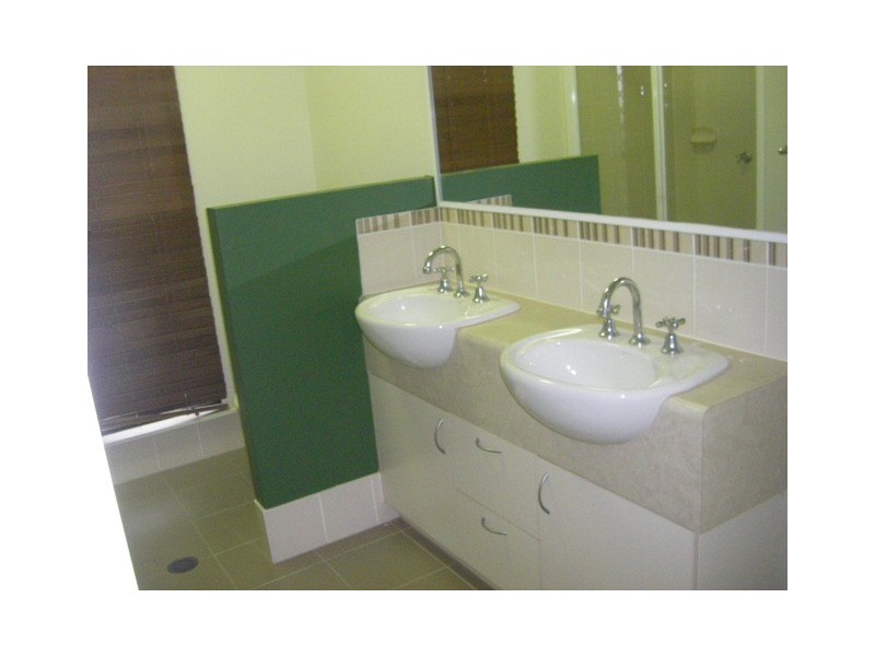 3 Chystanthus Street, Trinity Park QLD 4879