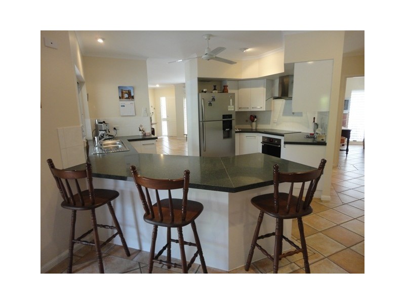 7 Bramble Street, Clifton Beach QLD 4879