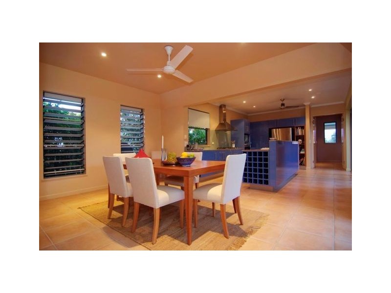 32 Cascade Ave, Kewarra Beach QLD 4879