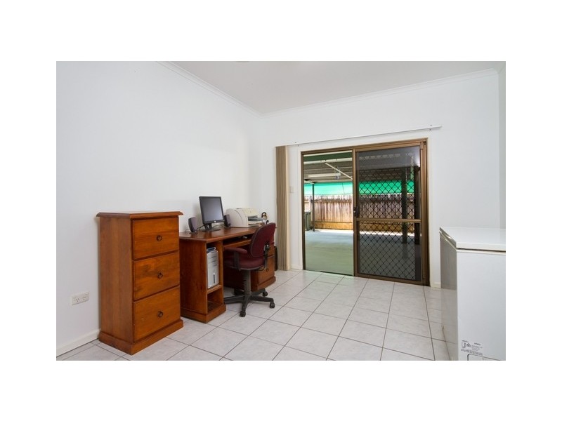 2 Satellite Street, Clifton Beach QLD 4879