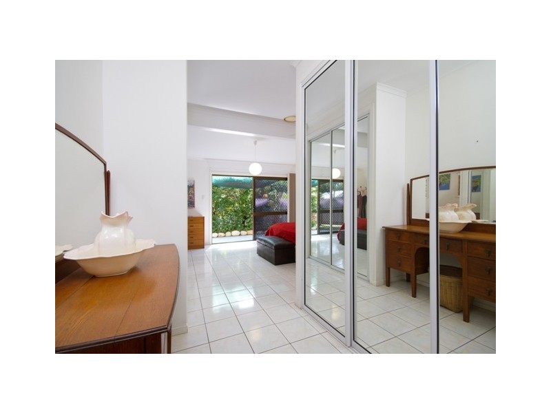 2 Satellite Street, Clifton Beach QLD 4879