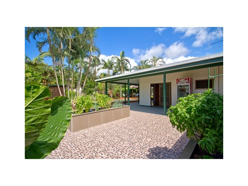 2 Satellite Street, Clifton Beach QLD 4879