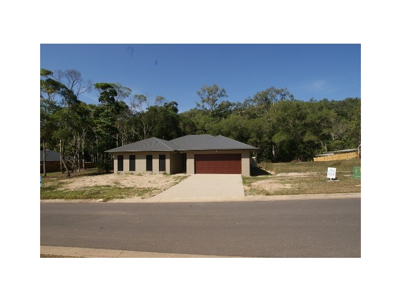9 Megalong Close, Trinity Beach QLD 4879
