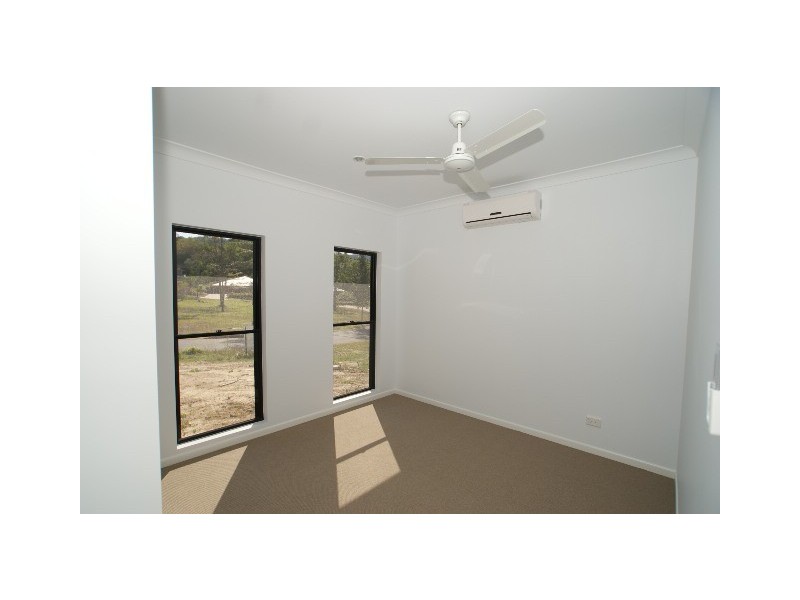 9 Megalong Close, Trinity Beach QLD 4879