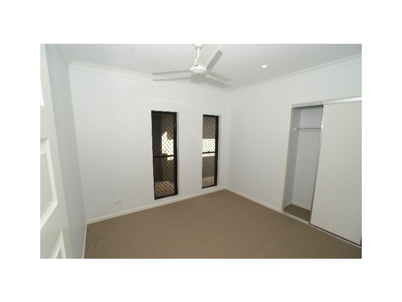 9 Megalong Close, Trinity Beach QLD 4879