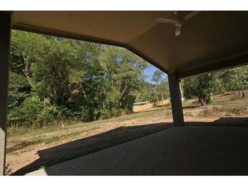 9 Megalong Close, Trinity Beach QLD 4879