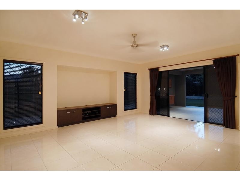 54 Harbour Drive, Trinity Park QLD 4879