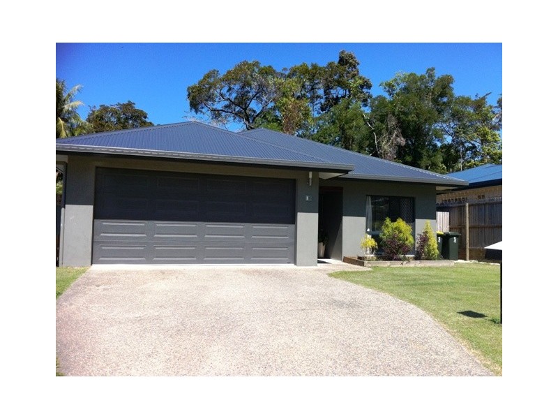 16 Hideaway Close, Palm Cove QLD 4879