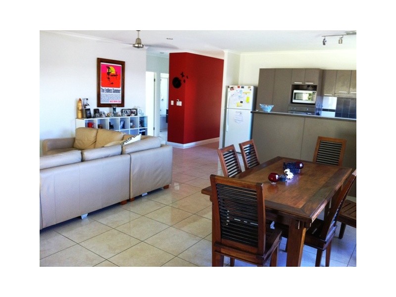 16 Hideaway Close, Palm Cove QLD 4879