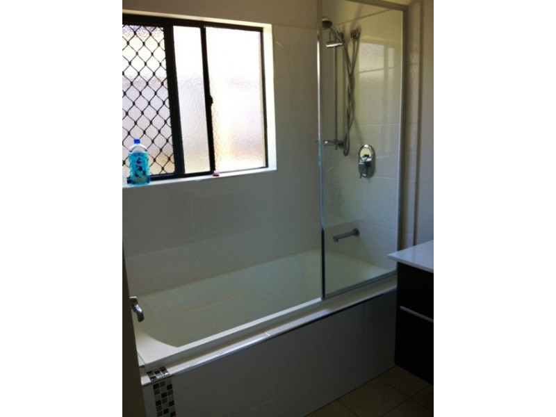 16 Hideaway Close, Palm Cove QLD 4879