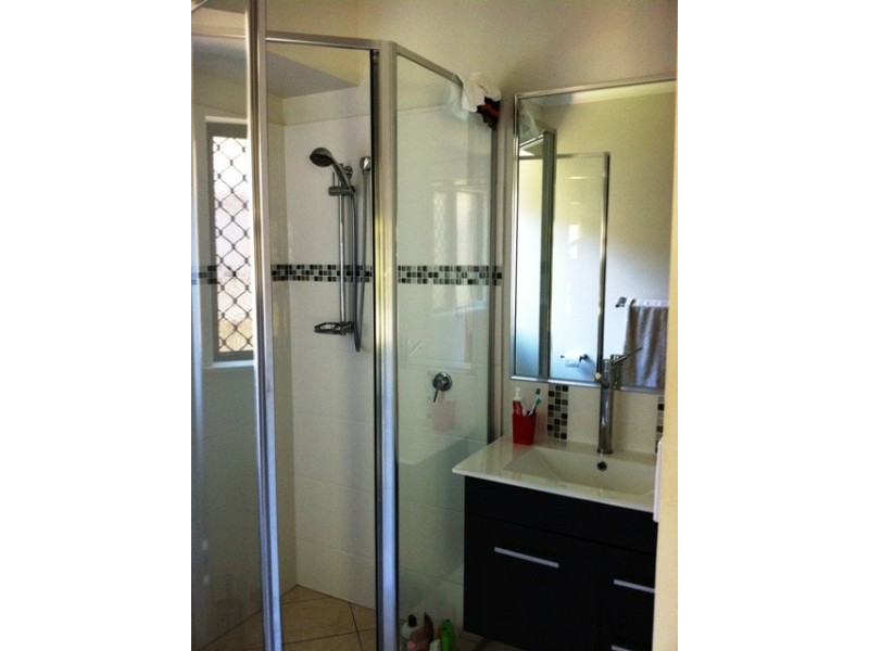 16 Hideaway Close, Palm Cove QLD 4879