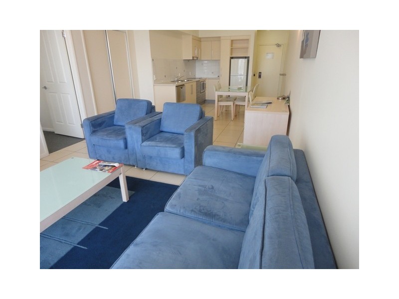 201/6 Lake Street, Cairns QLD 4870