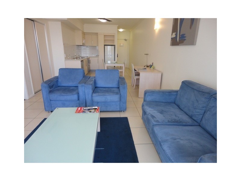201/6 Lake Street, Cairns QLD 4870