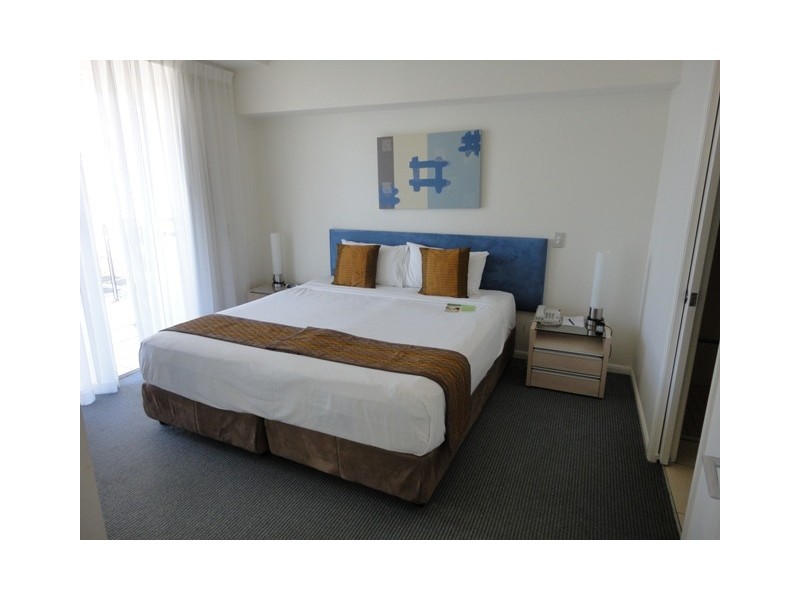 201/6 Lake Street, Cairns QLD 4870