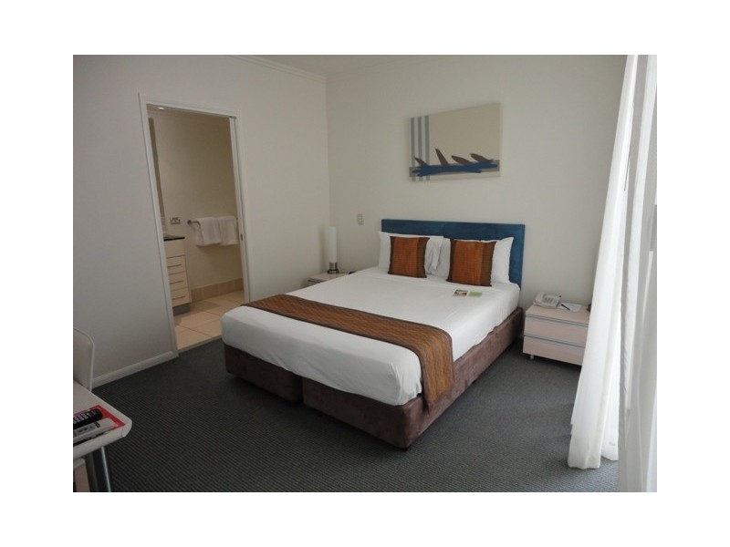 201/6 Lake Street, Cairns QLD 4870