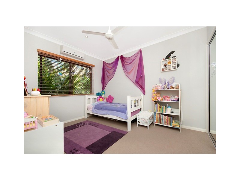 15 Vetiver Street, Trinity Park QLD 4879