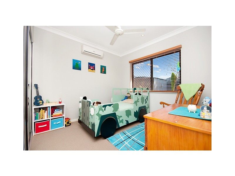 15 Vetiver Street, Trinity Park QLD 4879