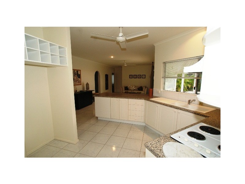 51 Yule Avenue, Clifton Beach QLD 4879
