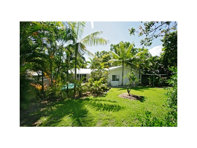 51 Yule Avenue, Clifton Beach QLD 4879