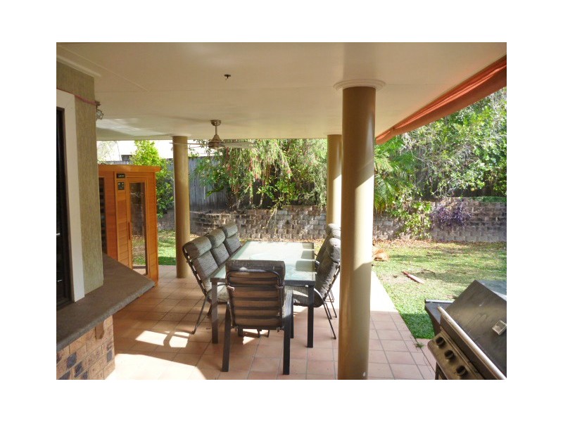 9 Nimba Close, Smithfield QLD 4878