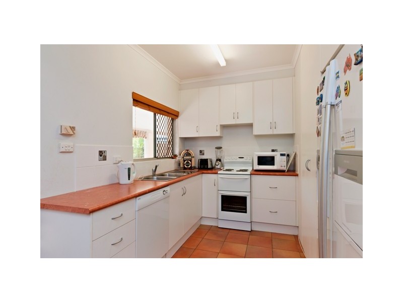 19 Rudder Street, Clifton Beach QLD 4879