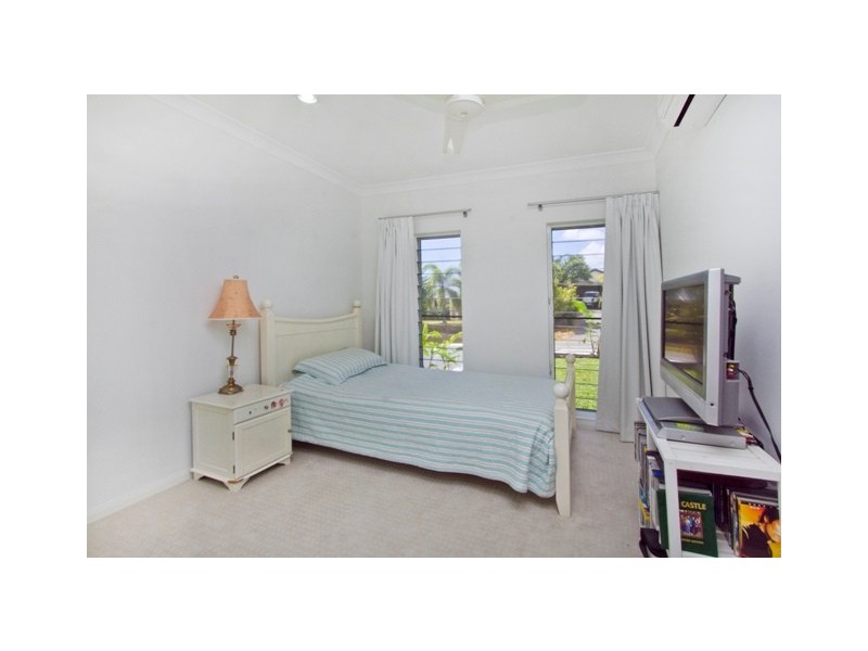 Palm Cove QLD 4879