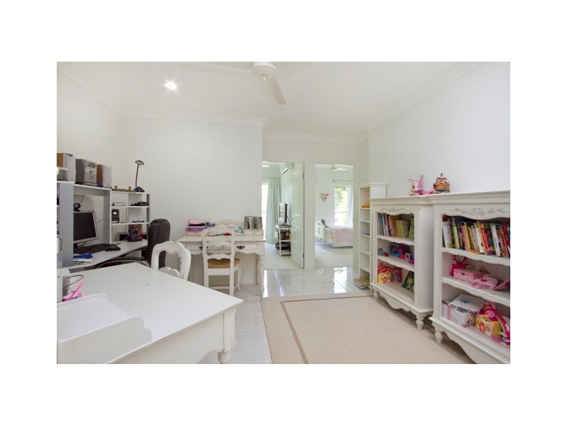 Palm Cove QLD 4879