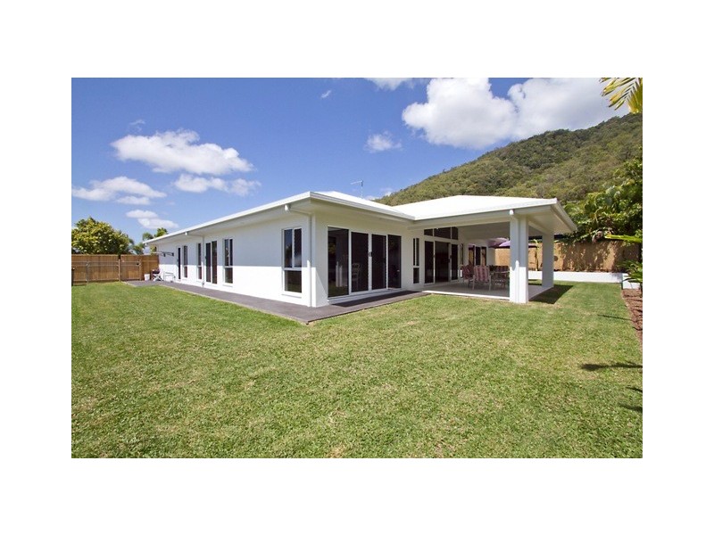 Palm Cove QLD 4879