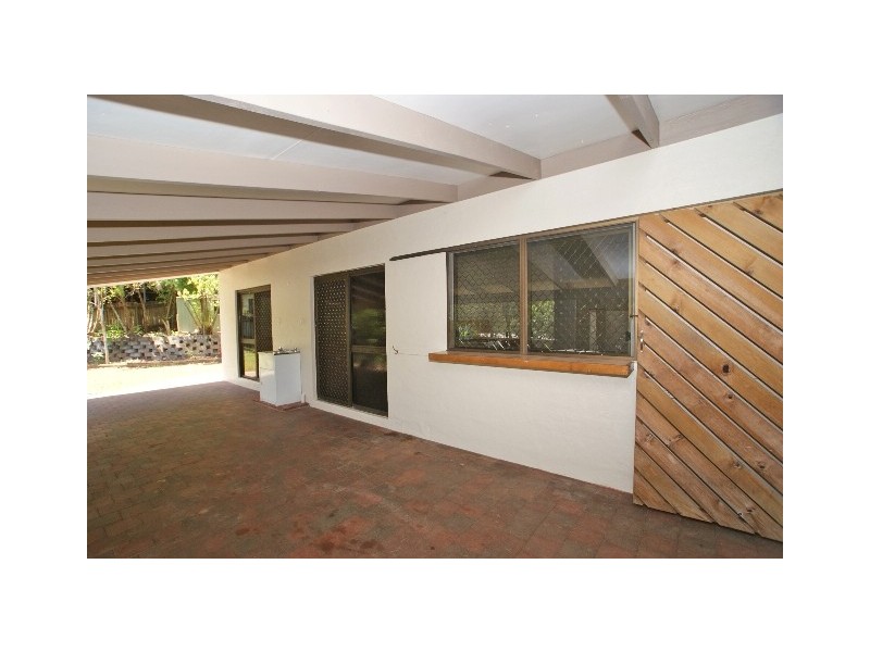 10 Marcia Close, Smithfield QLD 4878