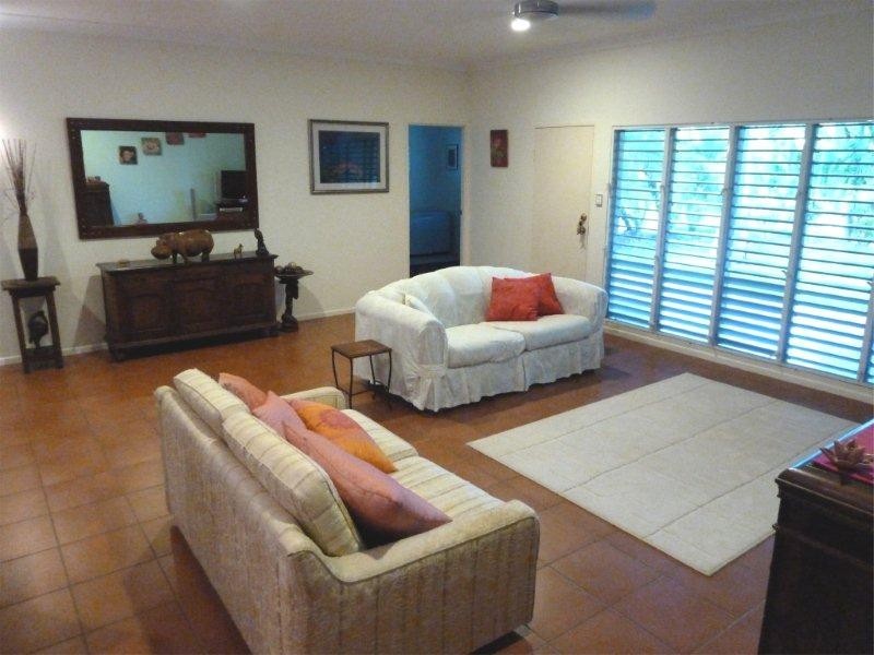 27 Yule Avenue, Clifton Beach QLD 4879