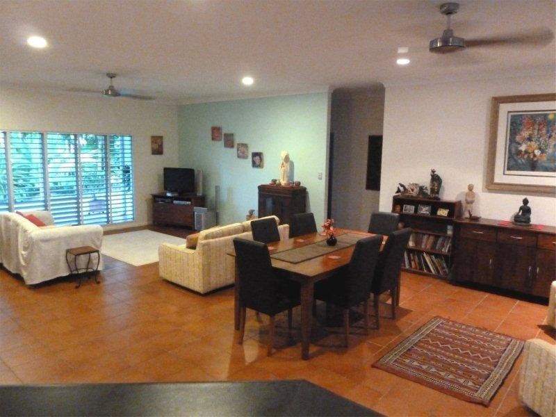 27 Yule Avenue, Clifton Beach QLD 4879