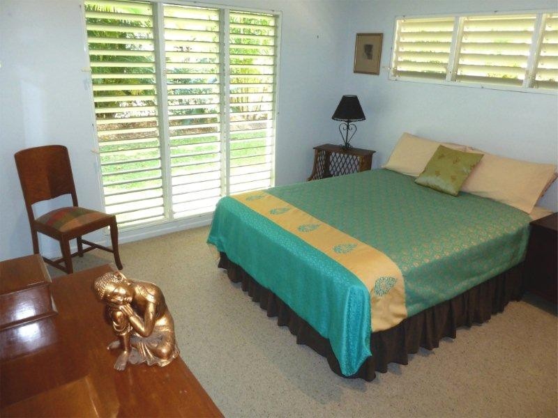 27 Yule Avenue, Clifton Beach QLD 4879