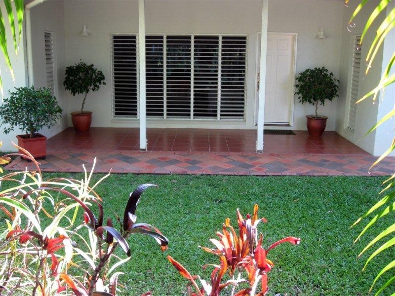 27 Yule Avenue, Clifton Beach QLD 4879