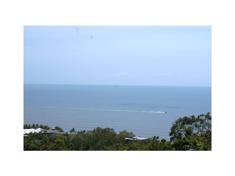 Lot 5, 7 Tari Place, Trinity Beach QLD 4879