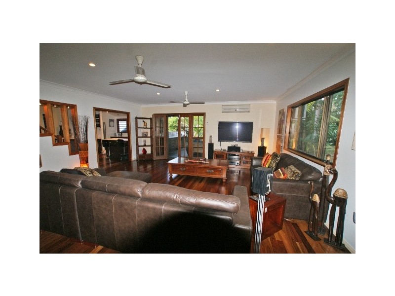 20 Mornington Street, Kewarra Beach QLD 4879