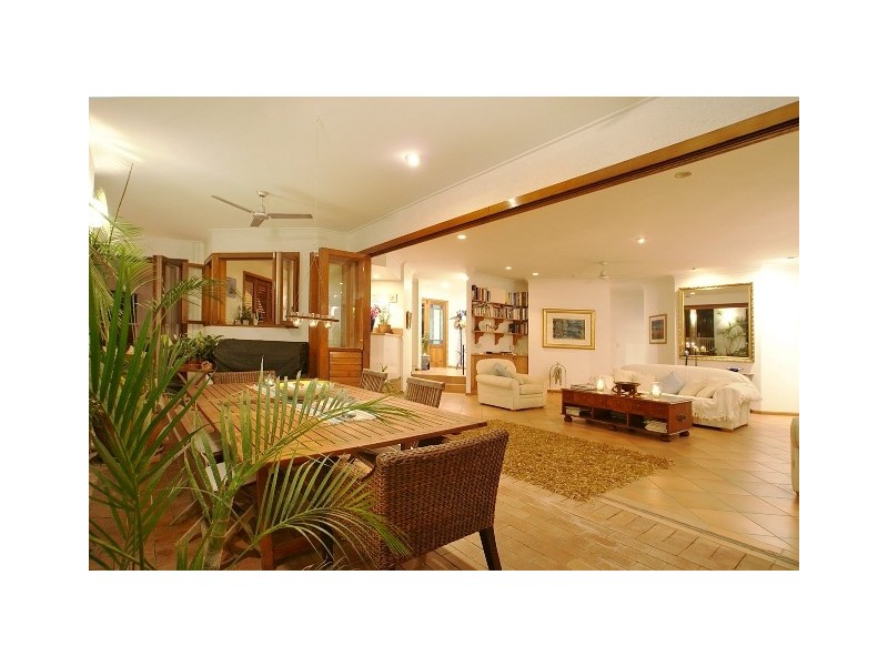 4 Turtle Close, Clifton Beach QLD 4879