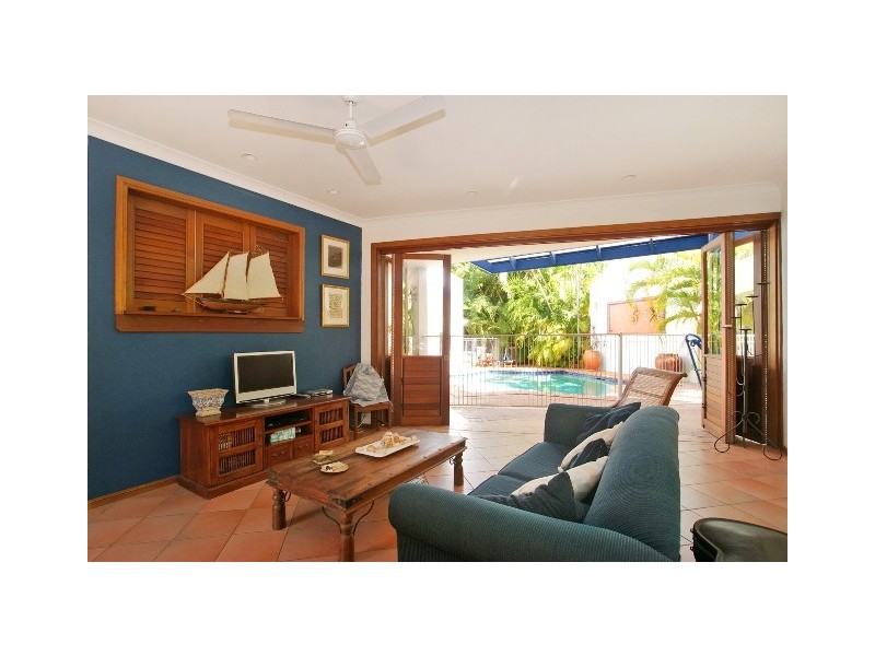 4 Turtle Close, Clifton Beach QLD 4879