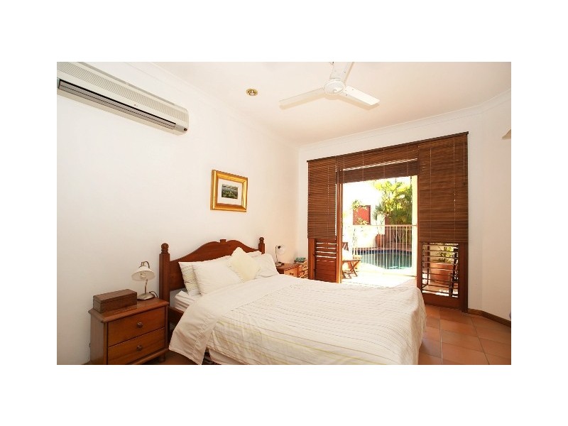 4 Turtle Close, Clifton Beach QLD 4879