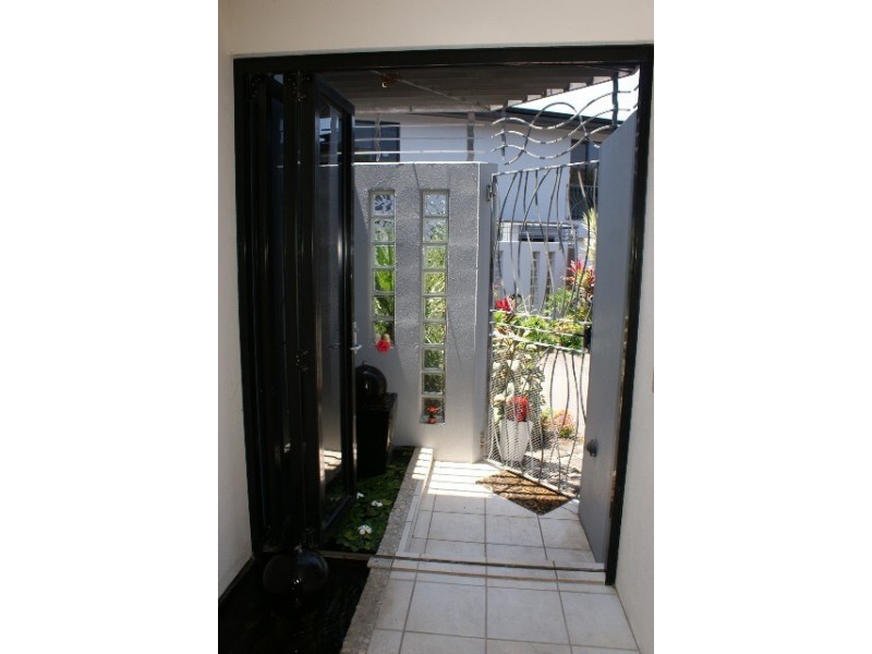 7/22 Oyster Court, Trinity Beach QLD 4879