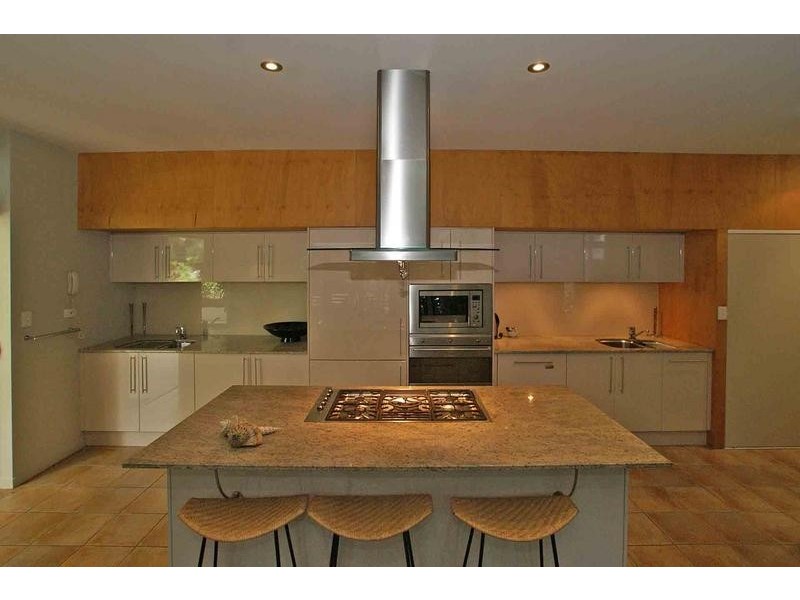 23/6 Cedar Road, Palm Cove QLD 4879
