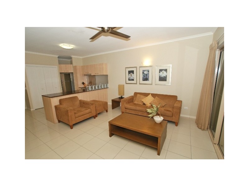 336/49 Williams Esplanade, Palm Cove QLD 4879