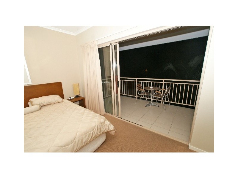 336/49 Williams Esplanade, Palm Cove QLD 4879